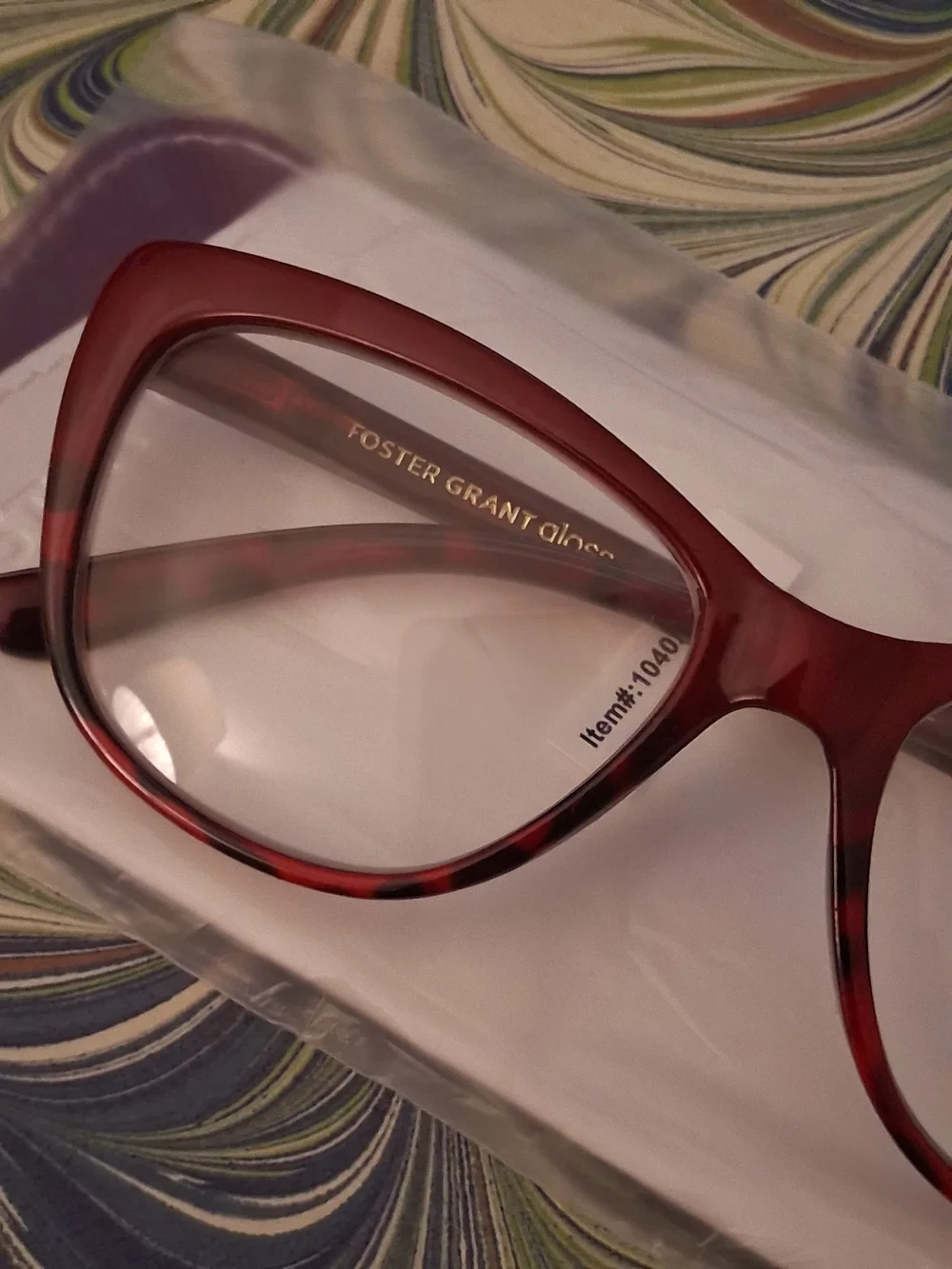 Foster Grant Women's Cranberry Red Cat-Eye Reading Glasses W CASE +3•25